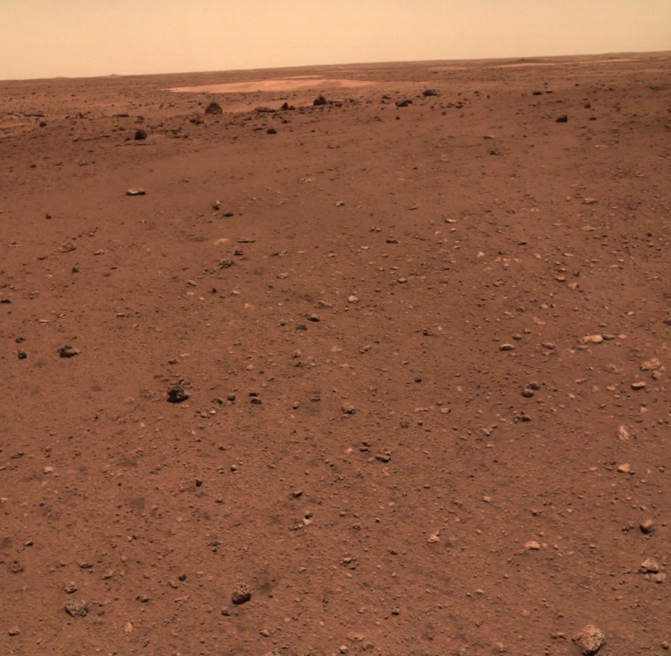 Китайский марсоход Zhurong Mars сделал селфи 3 Утопия Планиция - древний ударный бассейн на Марсе. Mars