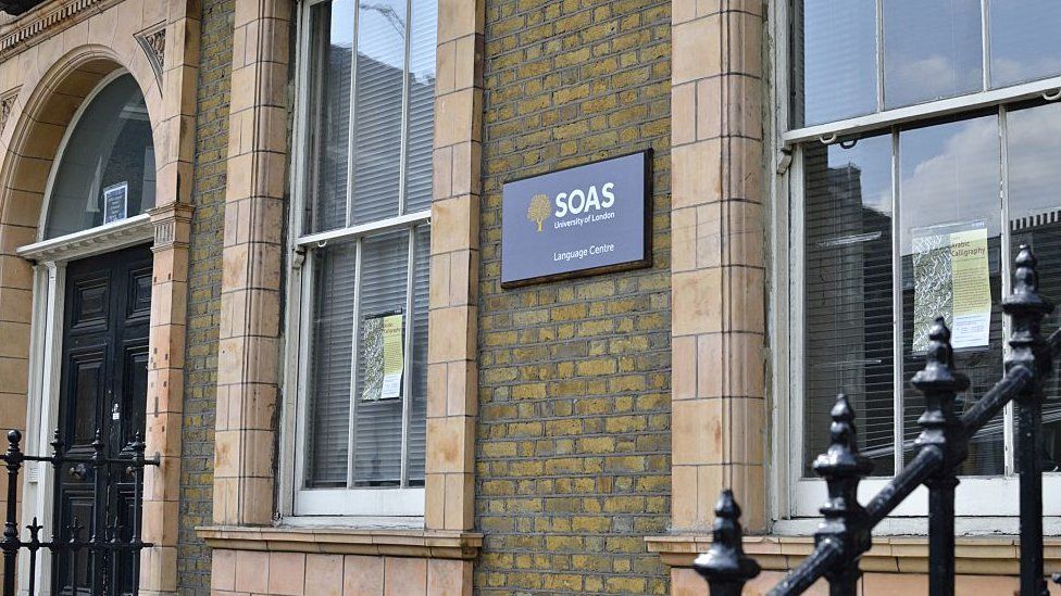 Иранские хакеры выдавали себя за британских ученых 1 The group also compromised a website belonging to the School of Oriental and African Studies in London