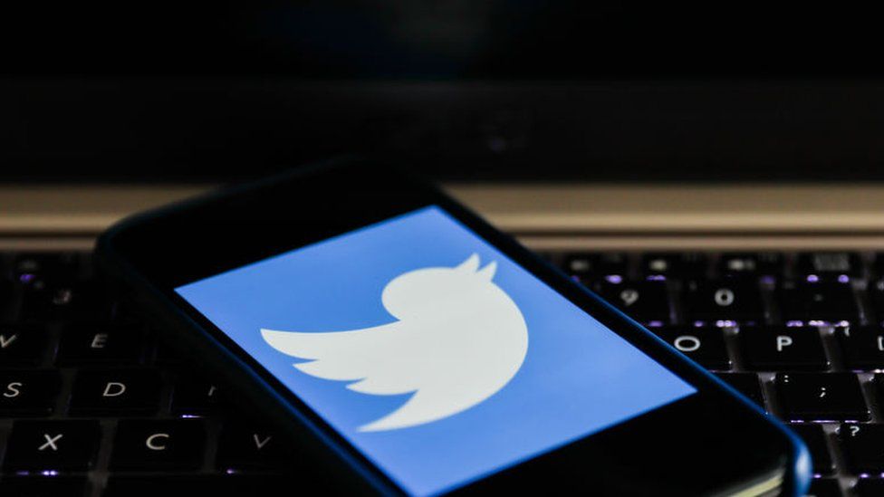 Twitter работает с новостными сайтами для борьбы с дезинформацией 2 119718032 gettyimages 1219976210