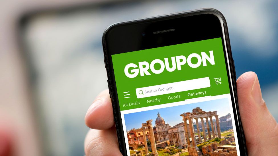 Groupon посоветовал улучшить отношение к клиентам 1 119841599 groupon alamy