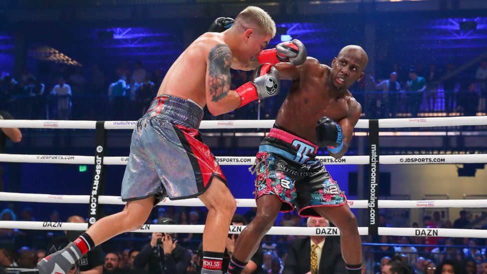 Стриминговый сервис DAZN стремится встряхнуть телевизионный спорт 4 DAZN is going to stream more boxing as it tries to grow in the UK