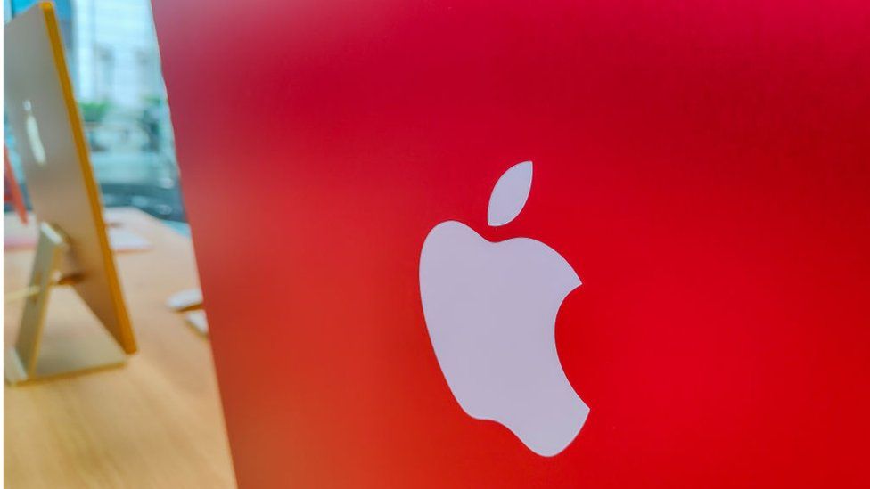 Служба гравировки цензоров Apple, сообщает о претензиях 1 Apple is a big brand in China, with flagship shops in cities such as Shanghai