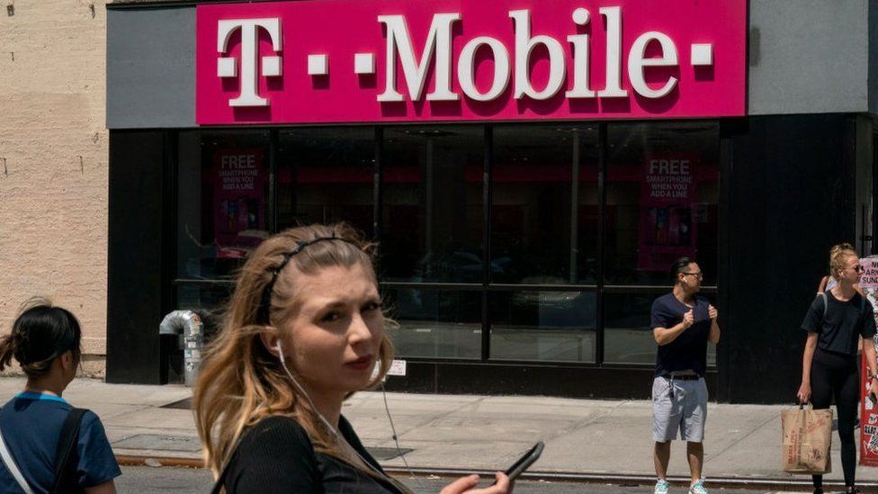 40 миллионов клиентов T-Mobile пострадали от утечки данных в США 1 120022287 gettyimages 1157809864