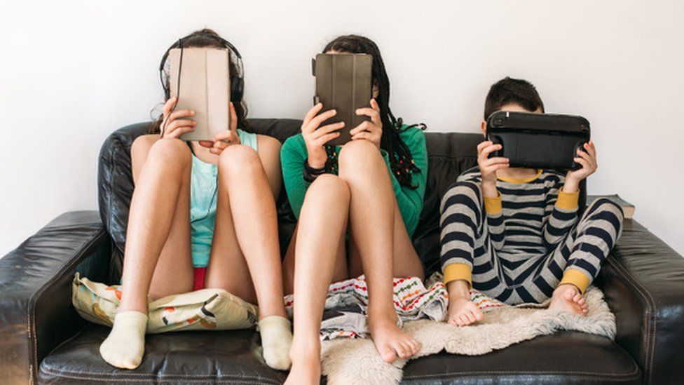 Детский кодекс: что это такое и как оно будет работать? 1 The code aims to end targeting ads and increase privacy of young people online