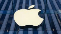 Сотрудники Apple жалуются на охрану труда в США