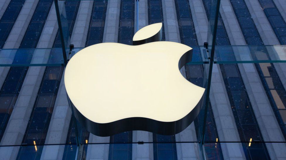 Сотрудники Apple жалуются на охрану труда в США 1 120370824 gettyimages 1229239526