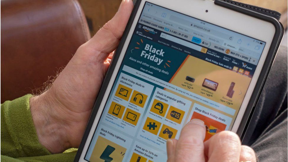 Джефф Безос из Amazon, возможно, солгал Конгрессу 2 Image caption, Amazon denies it users data on third party sellers to boost sales of its own brand goods