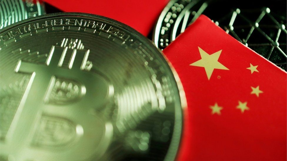 В сентябре центральный банк Китая объявил, что все операции с криптовалютами должны стать незаконными