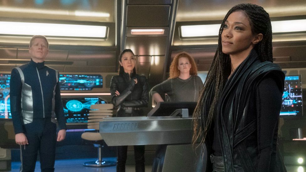 Image caption, Star Trek: Discovery stars Sonequa Martin-Green (right) as Commander Michael Burnham