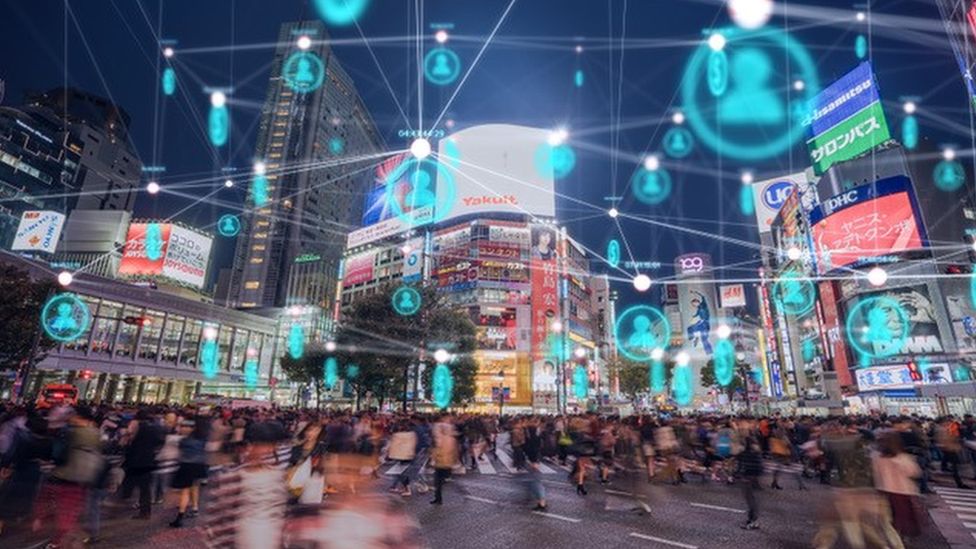 Google предупреждает приложения по совместному использованию местоположения 1 Google, Данные о местоположении могут быть использованы различными способами, например, для оценки количества посетителей на центральной улице в определенное время.