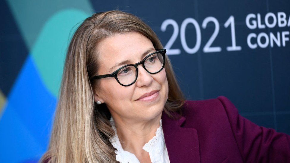 Руководители компаний, занимающихся криптовалютами, будут допрошены в Конгрессе 1 криптовалют, Среди свидетелей будет Алесия Хаас из Coinbase.