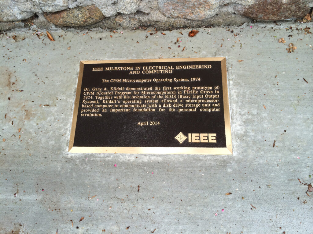 IEEE награждает Гэри Килдалла 2 IEEE основные достижения в области электронной инженерии и вычислительной техники