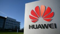 Члены правления Huawei ушли в отставку из-за молчания по Украине