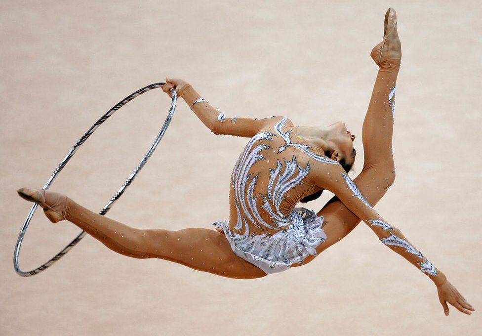 Гимнастическое мастерство Алины Кабаевой принесло ей прозвище "самая гибкая женщина россии"