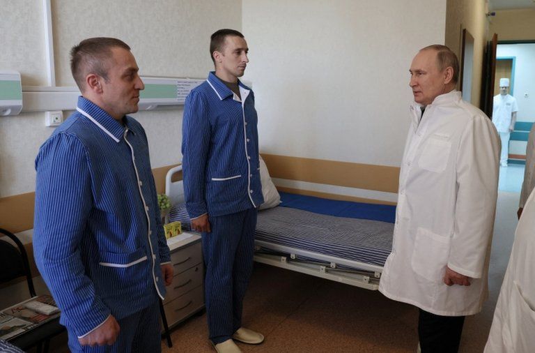 путин впервые посетил раненых российских солдат
