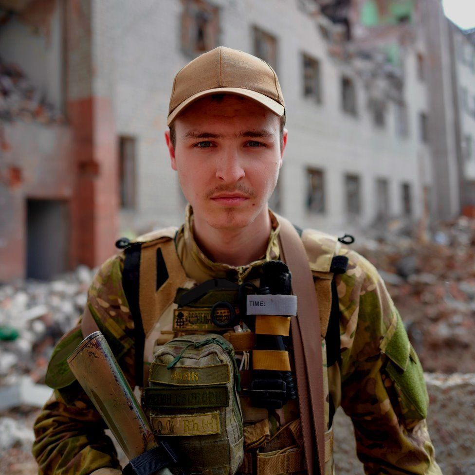 Три месяца солдатом - студент Максим Луцык, отложивший учебу в университете ради борьбы