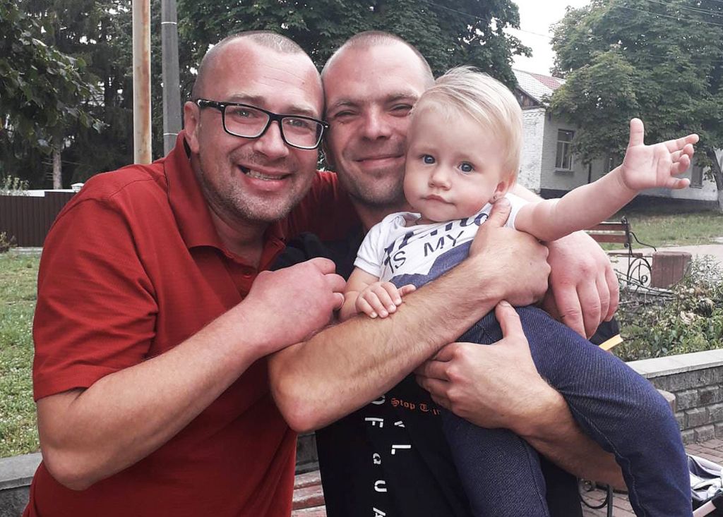 , Ivan (l) with his friend Svyatoslav Turovsky and Ivan's daughter Zlata