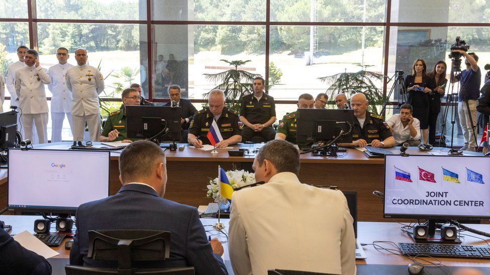 Военные из Турции, Украины и россии собрались в координационном центре в Стамбуле