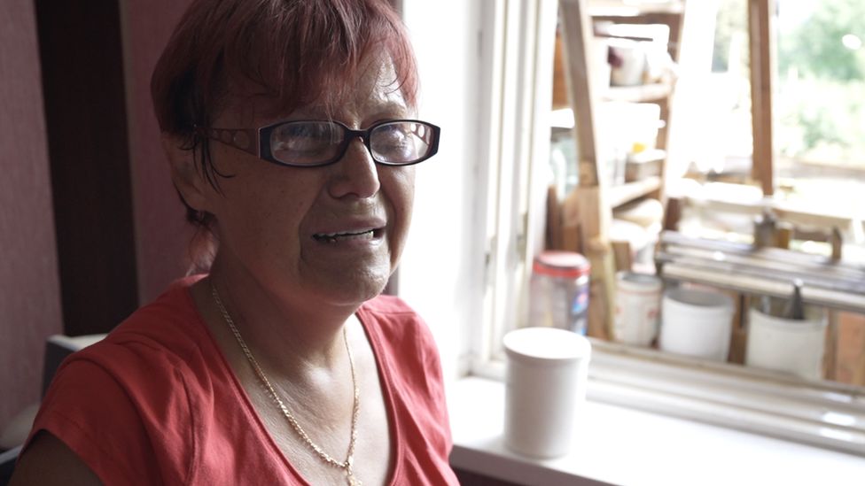 Ольга, жительница, чья квартира пострадала от кассетных бомб, рассказала, что ее внук проснулся ночью в слезах