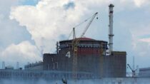 Запорожье: Россия должна покинуть украинскую АЭС, заявила G7