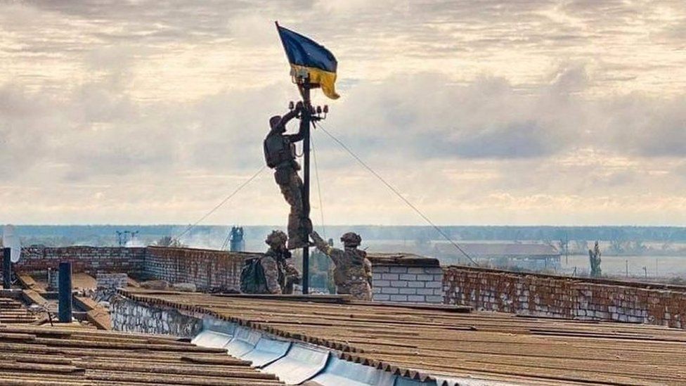 Ukraine says this shows its soldiers hoisting the flag over Vysokopillya, around 100 miles from Kherson