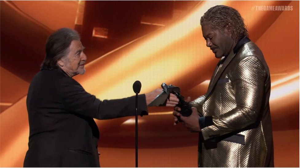 Al Pacino handed out the award for best performer to Christopher Judge