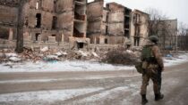 Война на Украине: российская угроза растет, передовые войска боятся