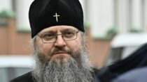 Война в Украине: православные клирики говорят, что не покинут киевский монастырь