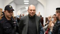 Владимир Кара-Мурза: Семья огорчена тюремным заключением критика путина