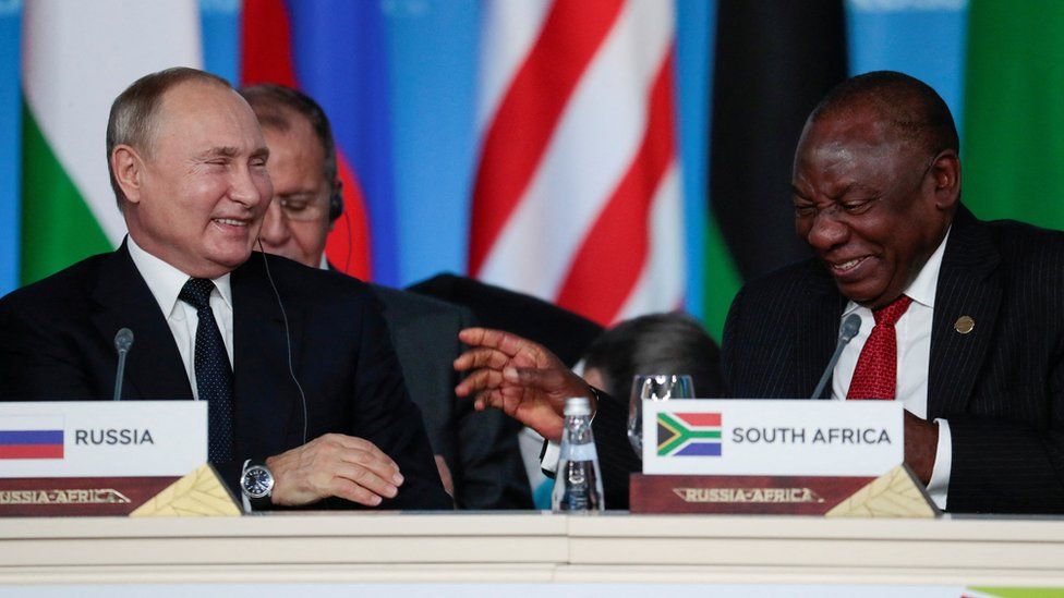 Russian President Vladimir Putin with South African President Cyril Ramaphosa at a summit in 2019