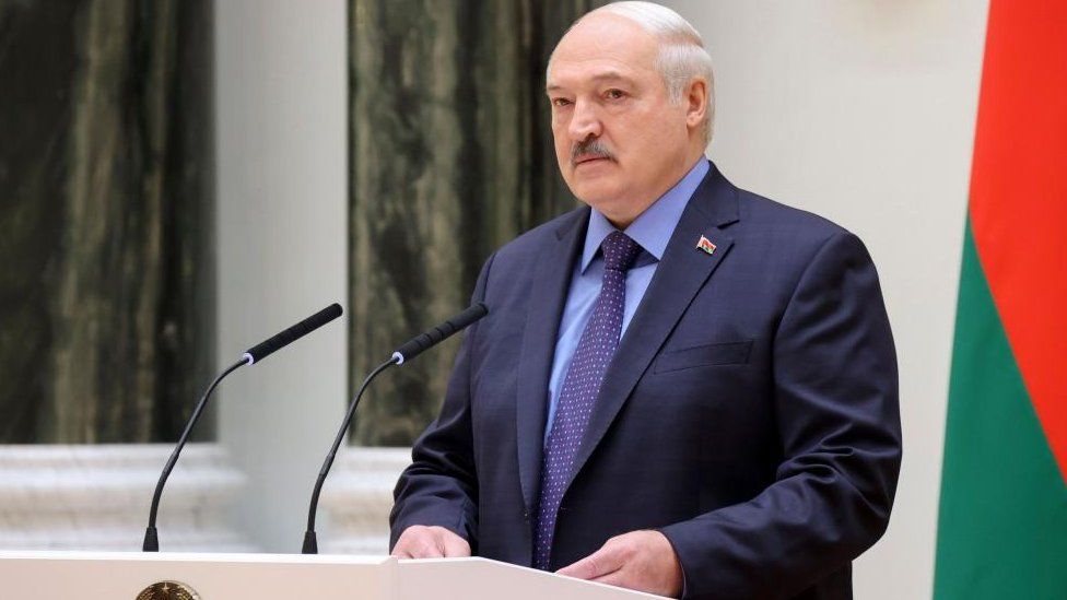 Александр Лукашенко в субботу изложил свою версию того, чем закончился мятеж