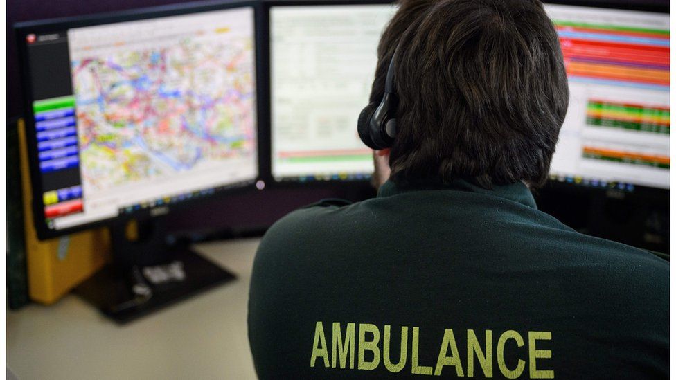 Emergency service call handlers reported problems