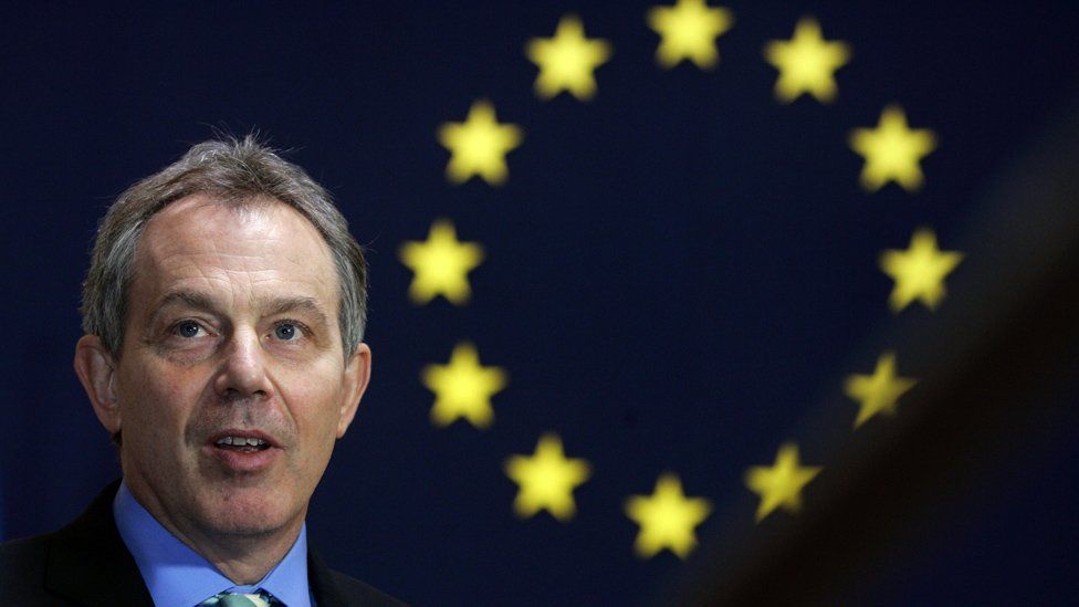 Ukraine's then-president described Tony Blair as a "sincere friend" of his country in the archived documents