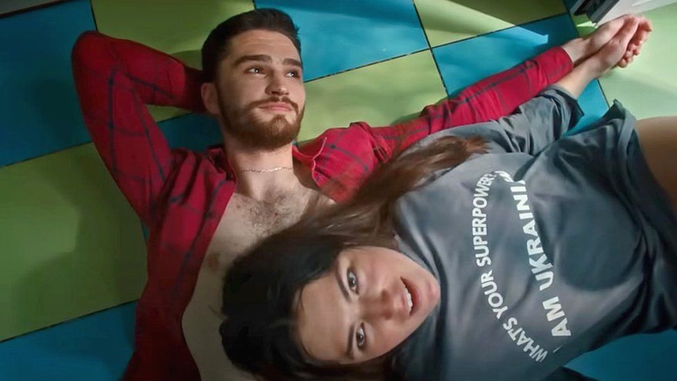 Hlib Stryzhko (left) stars in an advert for ReSex, a charity helping Ukrainian veterans with their sex lives