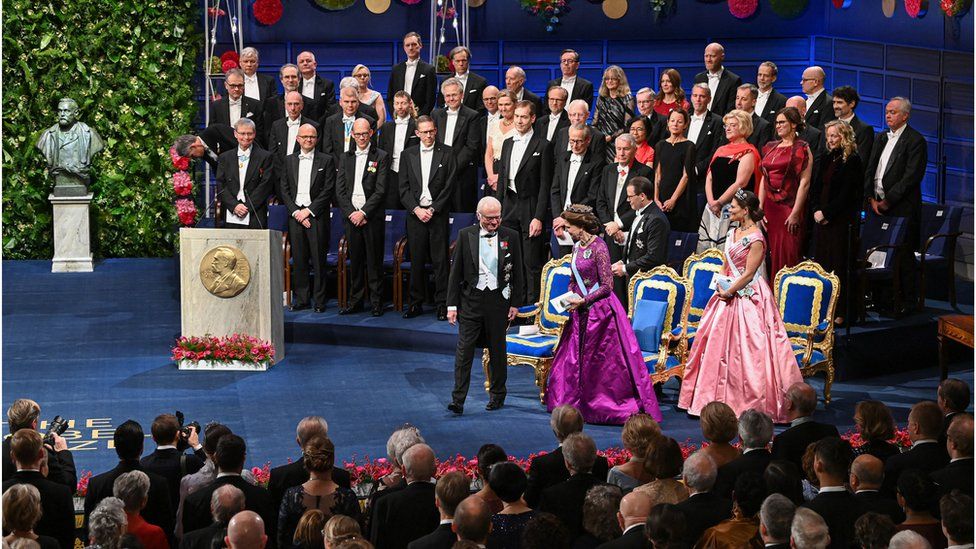 Sweden's king hands out awards at the Stockholm ceremony in 2022
