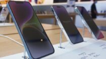 Акции Apple упали после сообщений правительства Китая о запрете iPhone