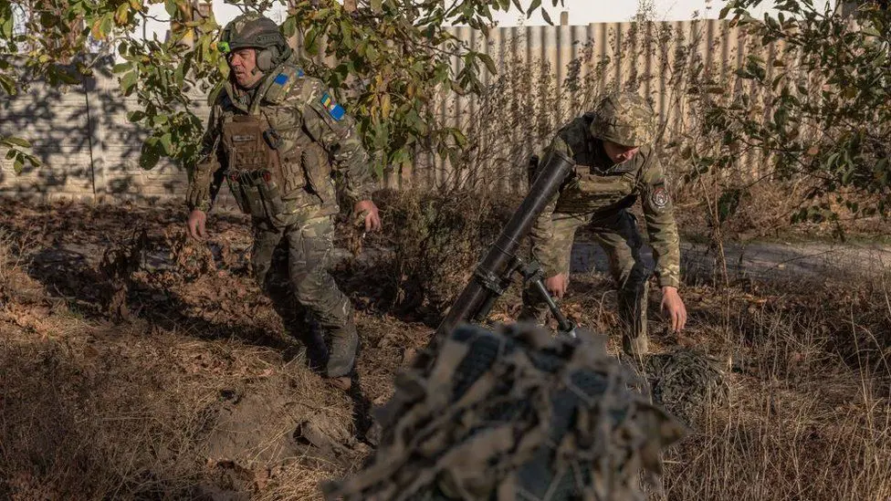 Украинские силы открыли минометный огонь над рекой Днепр в направлении российских позиций