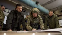 Война в Украине: Зеленский говорит, что укрепление линий фронта необходимо ускорить