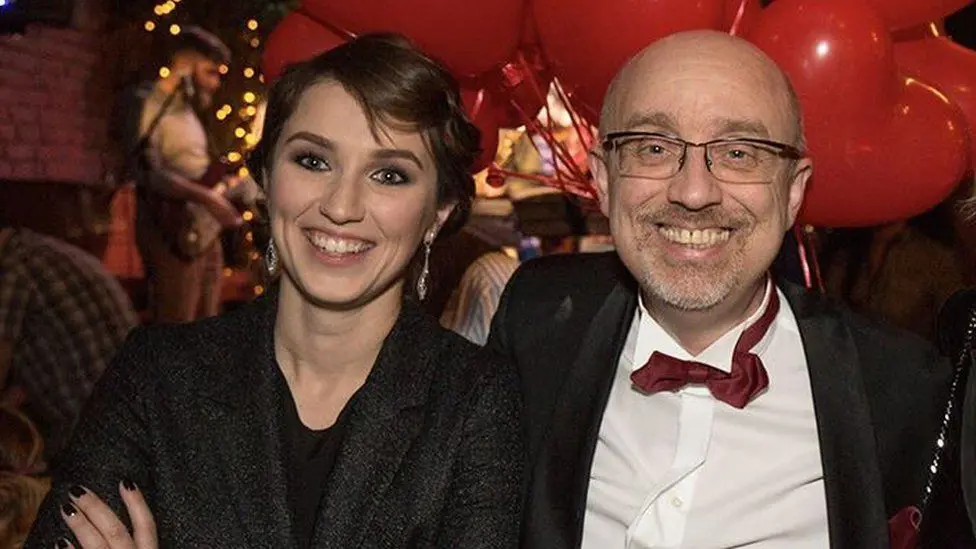 Анастасия Штейнгауз и ее отец Алексей Резников, бывший министр обороны Украины, подверглись ложным обвинениям
