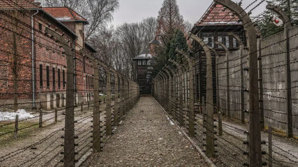 В Освенциме было убито не менее 1,1 миллиона человек