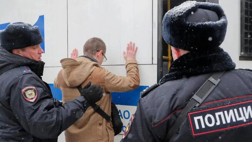Некоторых сторонников Гиркина задержали возле суда в Москве