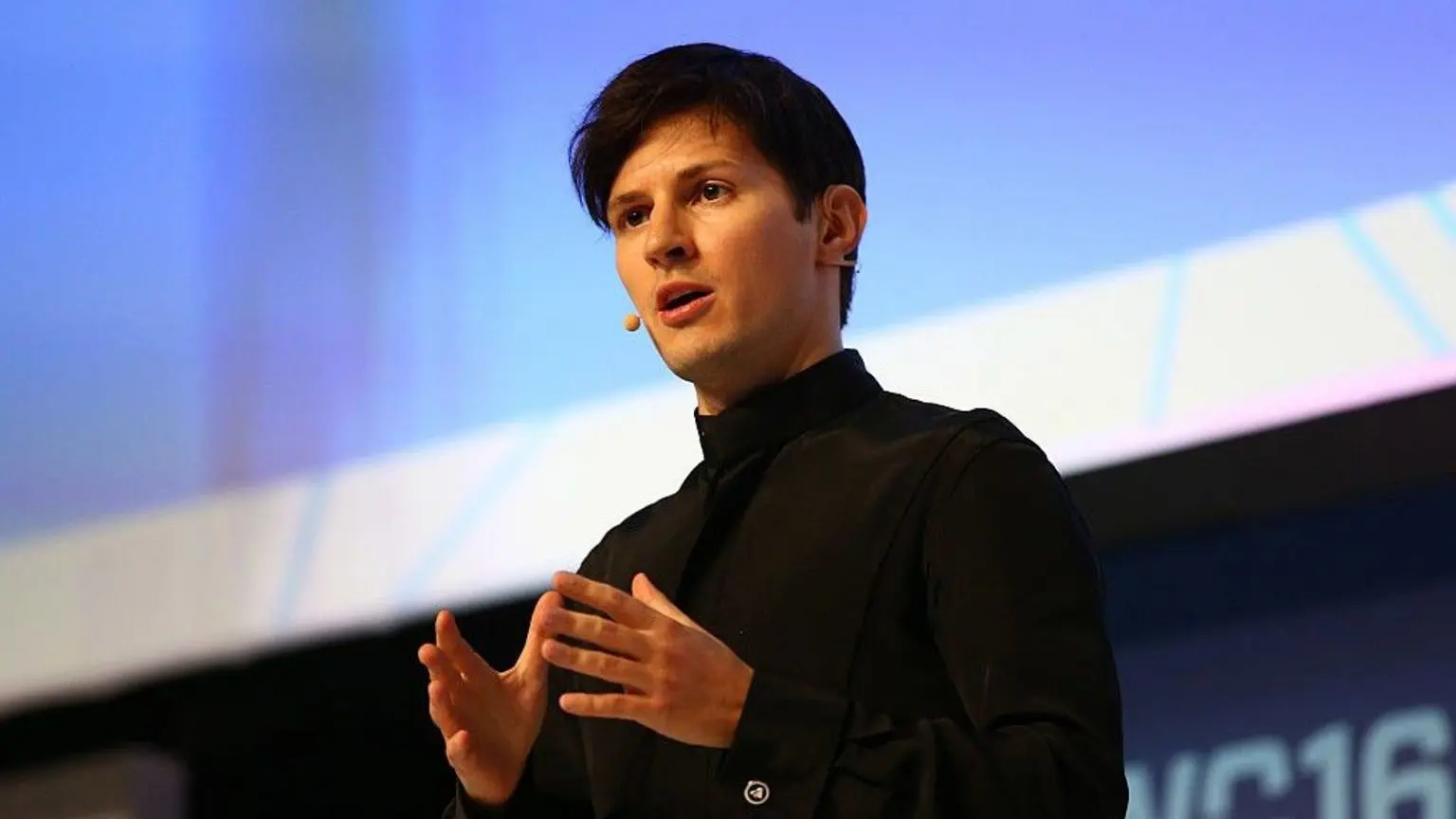 Telegram сообщает, что арестованному генеральному директору Дурову «нечего скрывать» 1 Павел Дуров выступает с программной речью на Всемирном мобильном конгрессе в Барселоне, Испания, в 2016 году