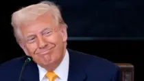 Трамп примет инвесторов в свою криптовалюту, несмотря на этические проблемы