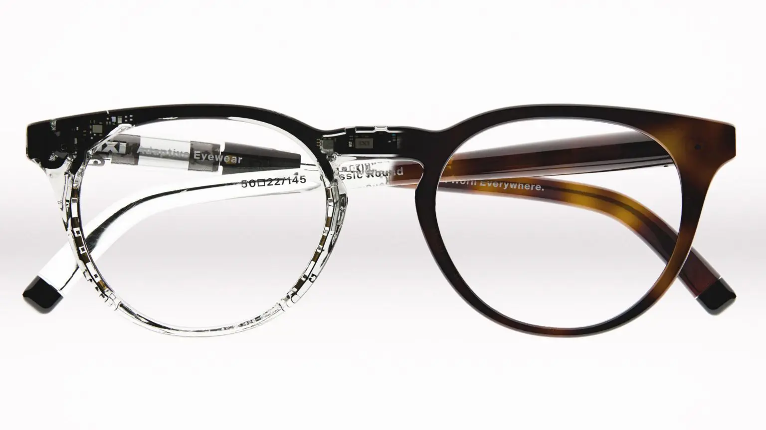 Очки с автофокусом обещают четкое зрение как вблизи, так и вдали 2 Линзы очков IXI управляются с помощью электрического поля.