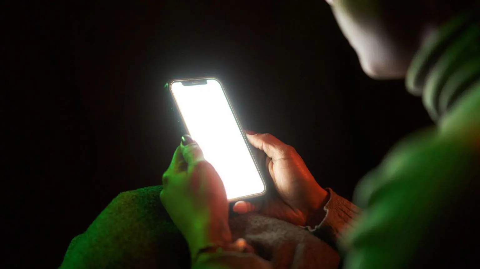 Мой бывший преследовал меня, поэтому я зарегистрировалась в приложении «безопасность знакомств». Потом мой адрес слили. 1 Женщины, пользовавшиеся приложением Tea в США, столкнулись с негативной реакцией после утечки их данных.