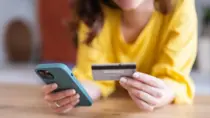 Согласно предложениям Ofcom, крупные технологические компании должны бороться с мошеннической рекламой.
